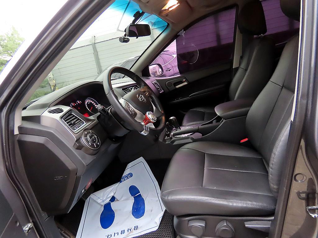 Ssangyong Korando - Vista 5