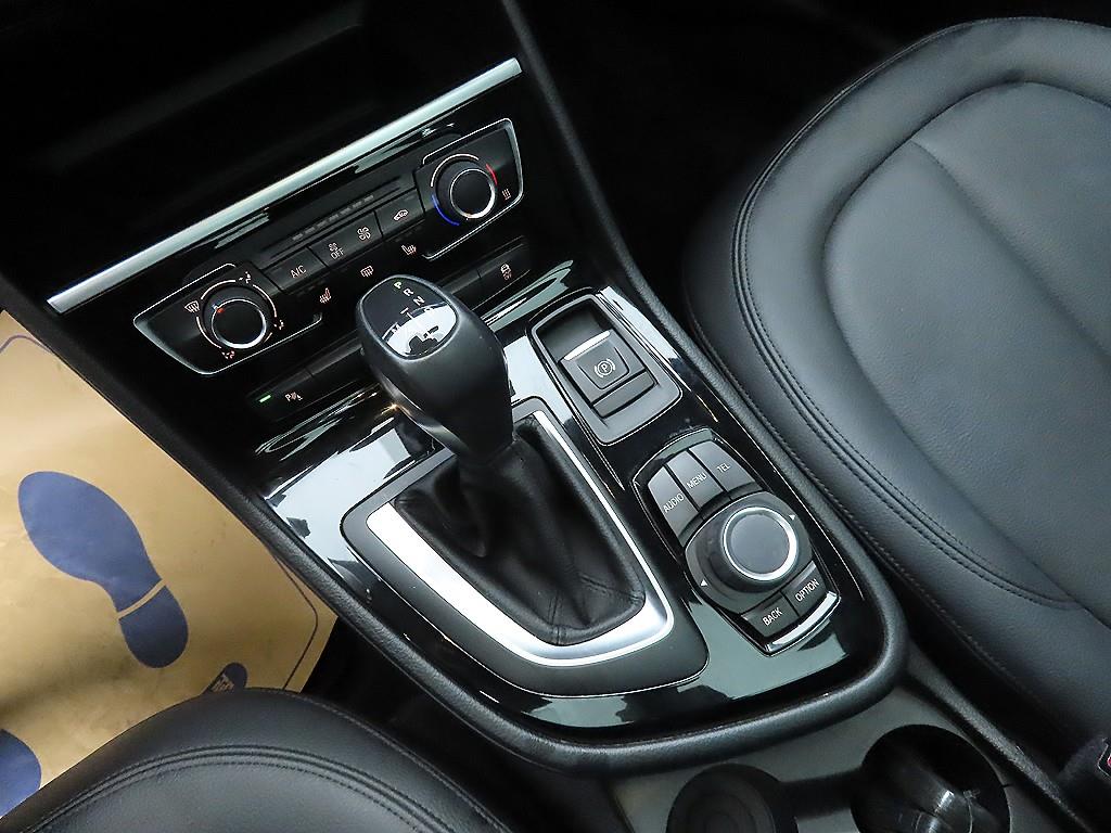 BMW 2 series - Vista 10