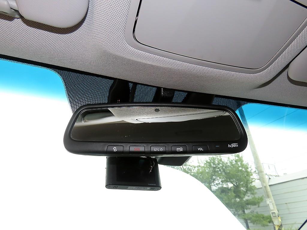 HYUNDAI Avante 2019 Blanco - Importación desde Corea - HF Imports Iquique - Foto 16