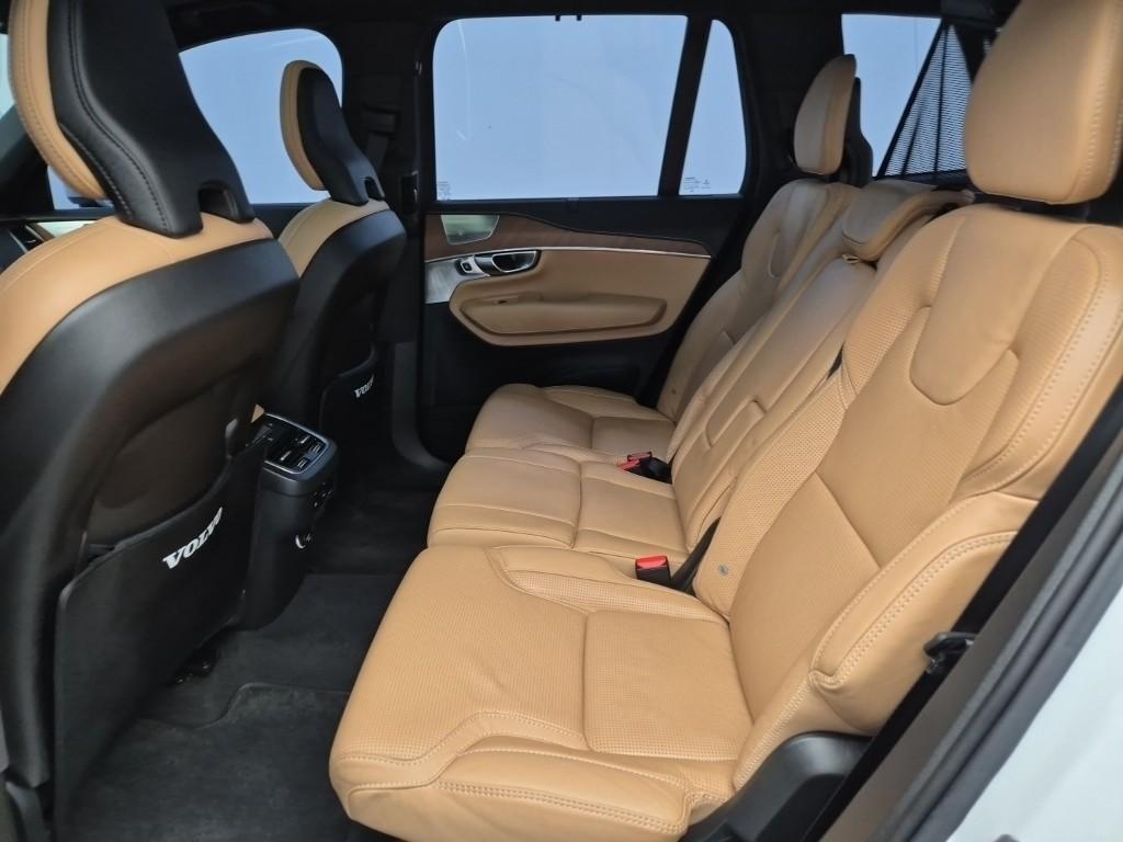Volvo XC90 - Vista 12