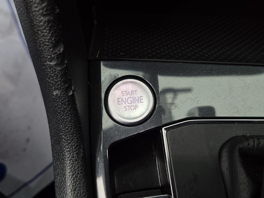 Volkswagen Tiguan 2020 Blanco - Importación desde Corea - HF Imports Iquique - Foto 16