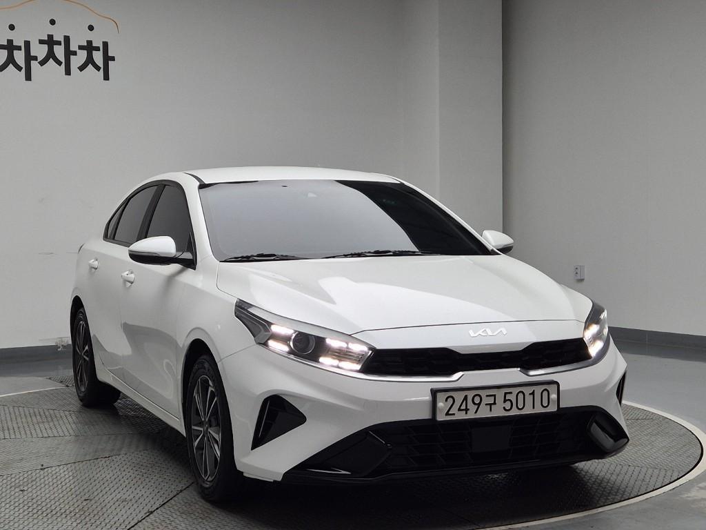 KIA K3 - Vista 4