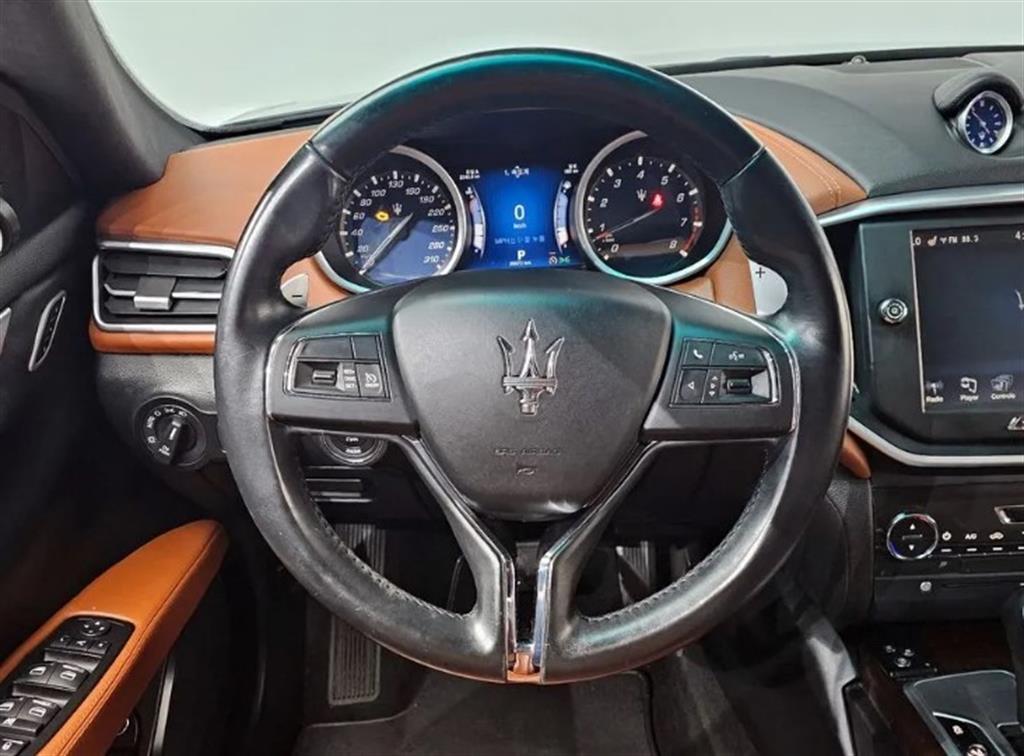 Maserati Ghibli - Vista 12