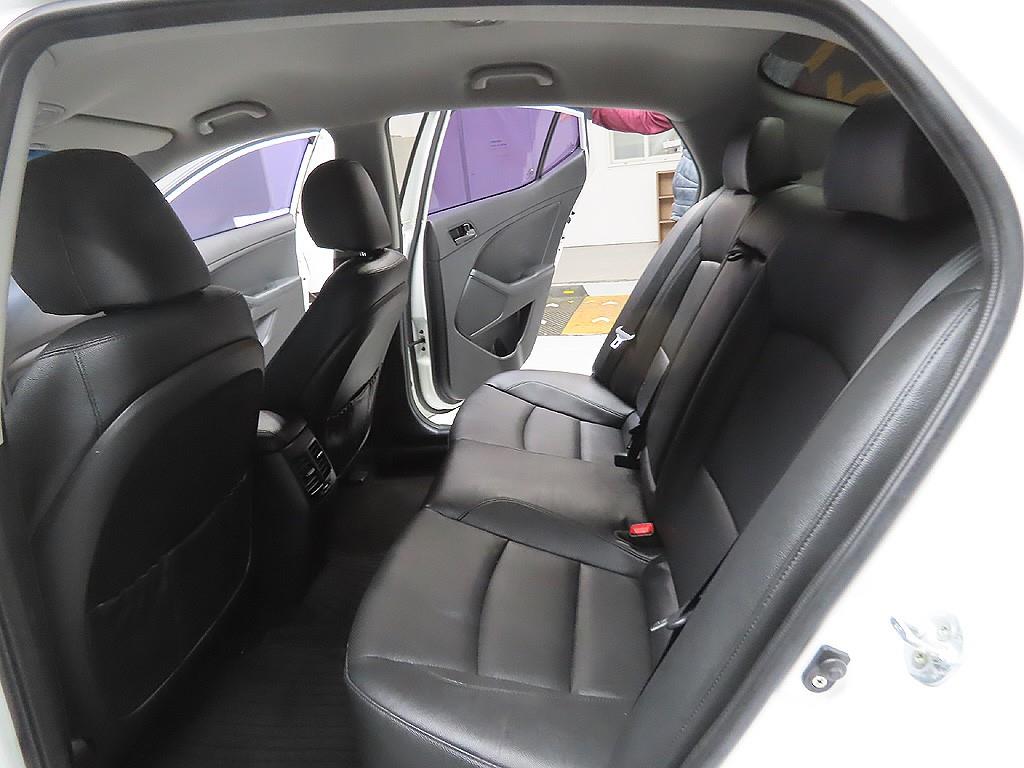 KIA K5 2015 Blanco - Importación desde Corea - HF Imports Iquique - Foto 9