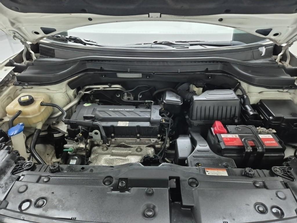 Ssangyong Tivoli - Vista 5