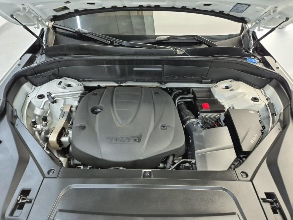 Volvo XC90 - Vista 5