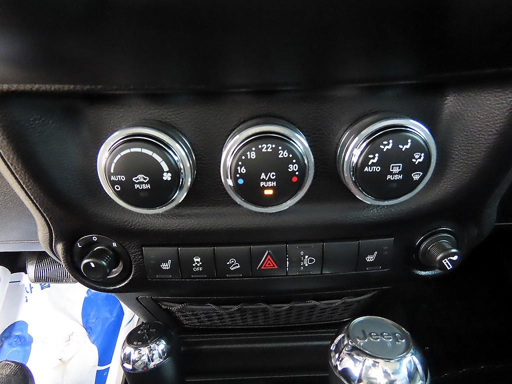 Jeep Wrangler - Vista 12