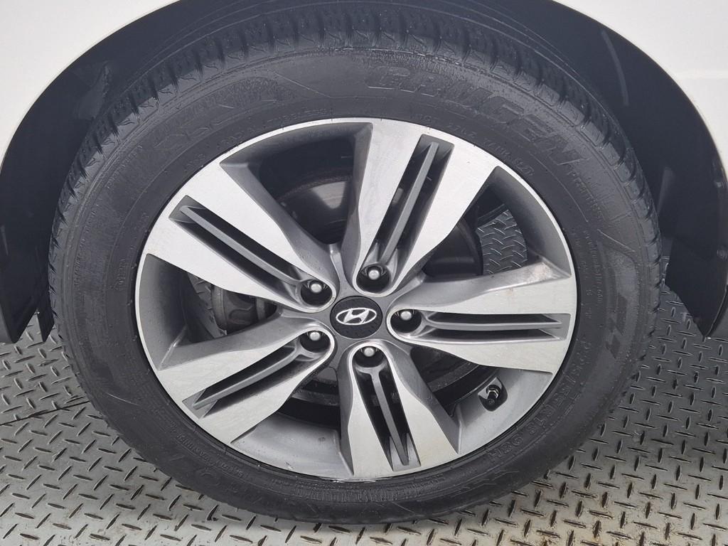 HYUNDAI Tucson - Vista 12