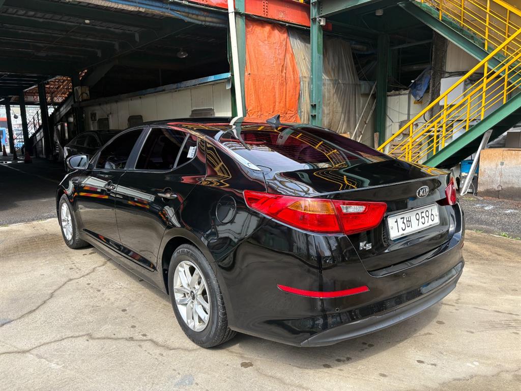 KIA K5 - Vista 2