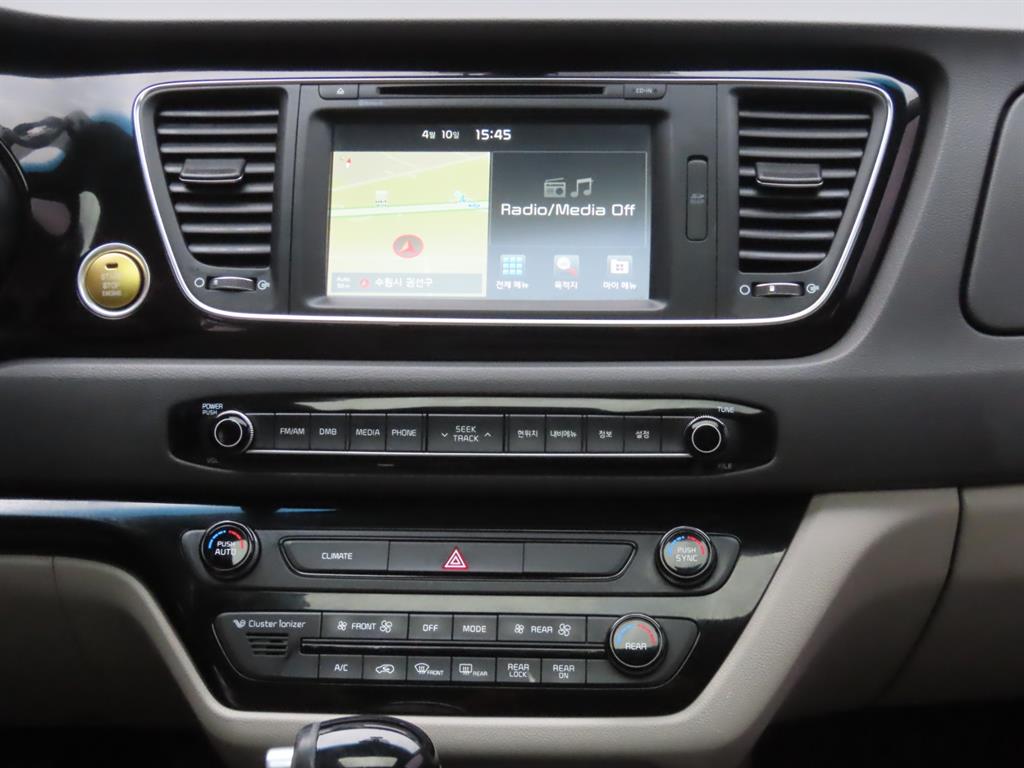KIA Carnival 2015 Negro - Importación desde Corea - HF Imports Iquique - Foto 10