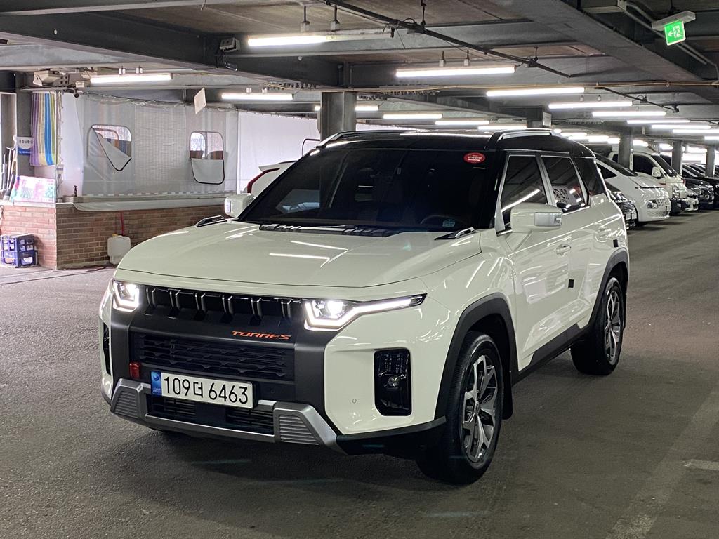 Ssangyong Torres 2023 Blanco - Importación desde Corea - HF Imports Iquique - Foto 1