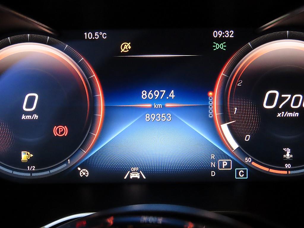 Mercedes Benz C Class - Vista 12