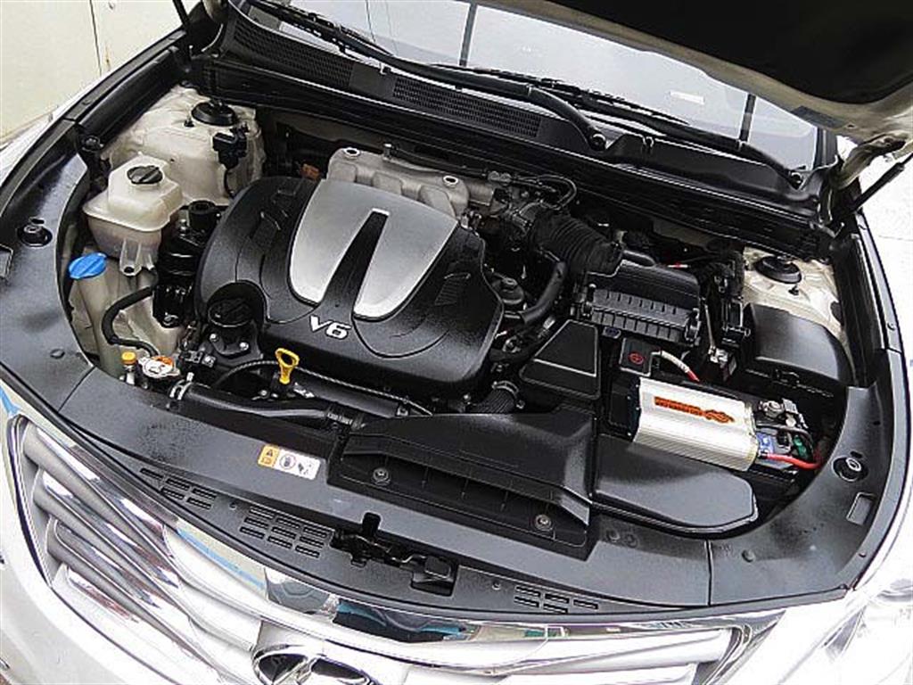 HYUNDAI Grandeur 2012 Blanco - Importación desde Corea - HF Imports Iquique - Foto 10