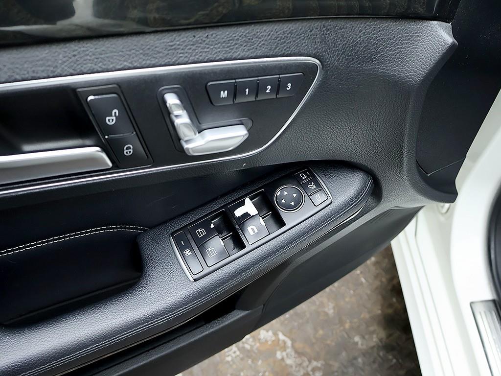 Mercedes Benz E class 2015 Blanco - Importación desde Corea - HF Imports Iquique - Foto 13