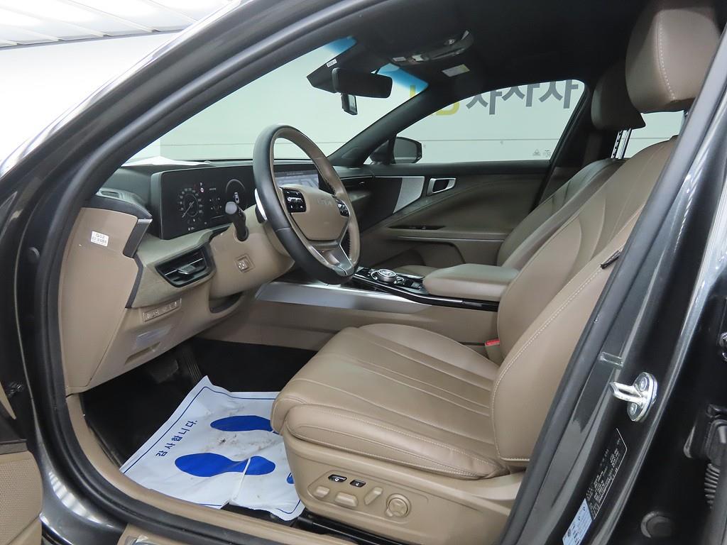 KIA K8 - Vista 5