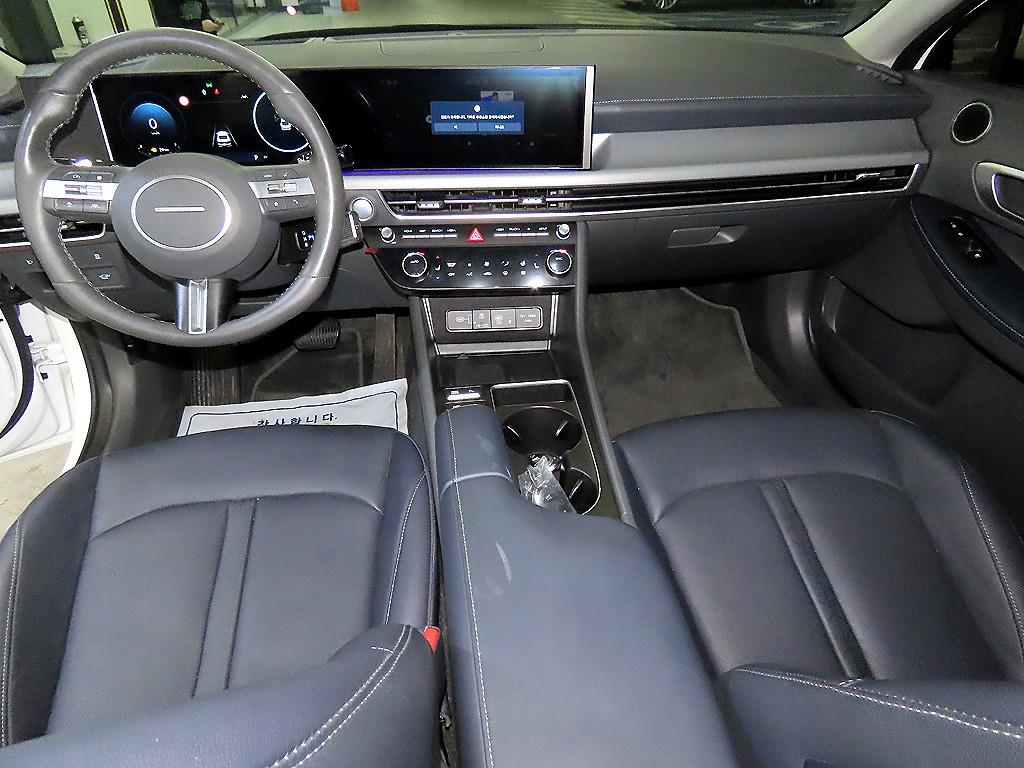 HYUNDAI Sonata - Vista 11