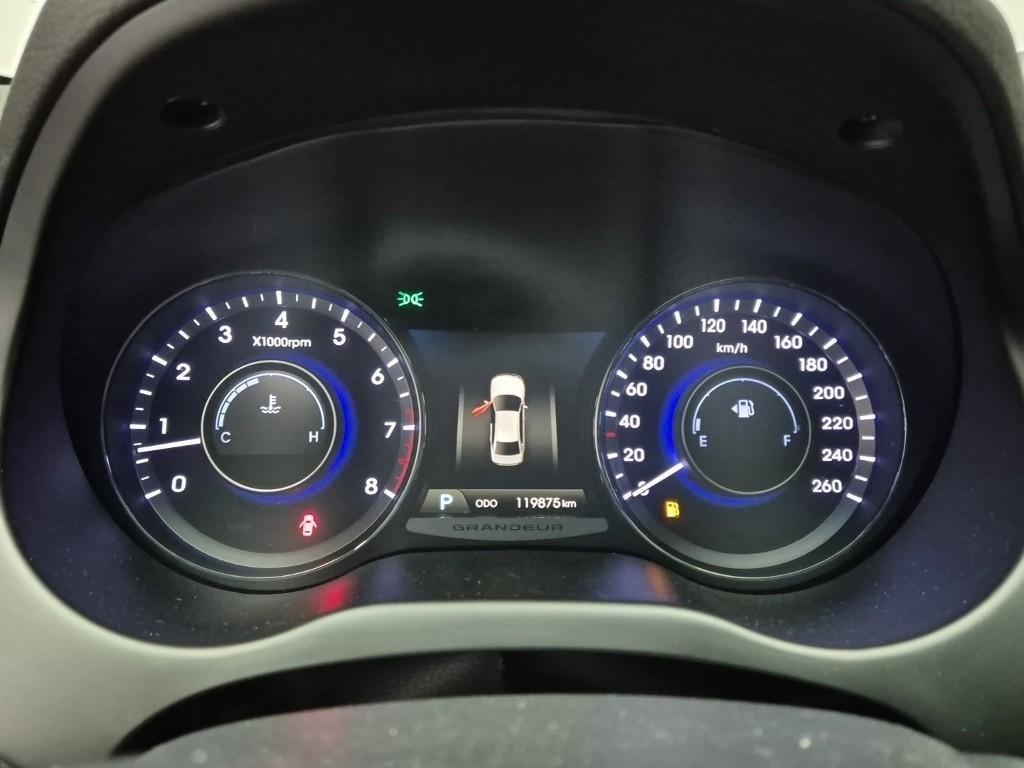 HYUNDAI Grandeur 2014 Negro - Importación desde Corea - HF Imports Iquique - Foto 16