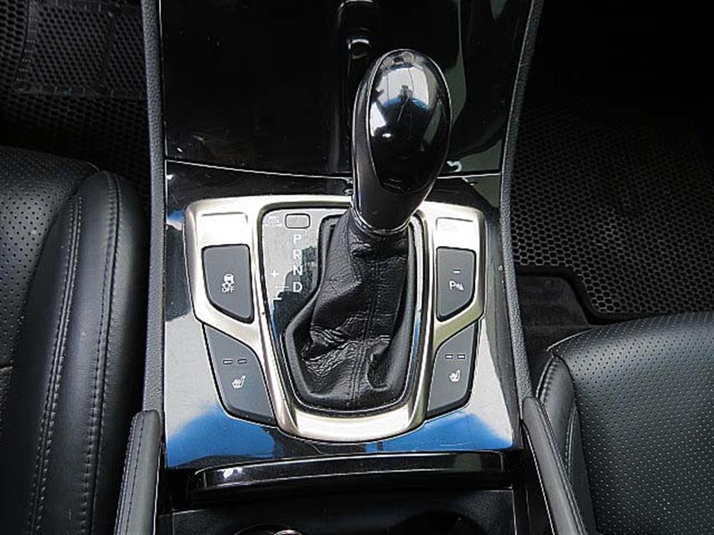 HYUNDAI Grandeur 2012 Blanco - Importación desde Corea - HF Imports Iquique - Foto 11