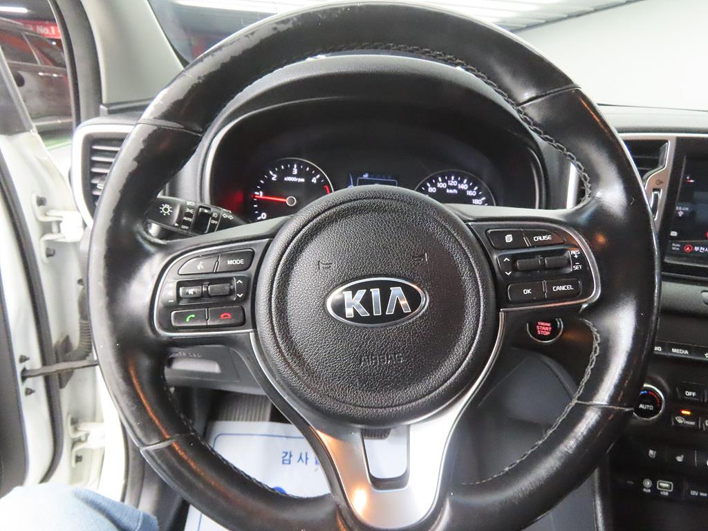 KIA Sportage - Vista 8