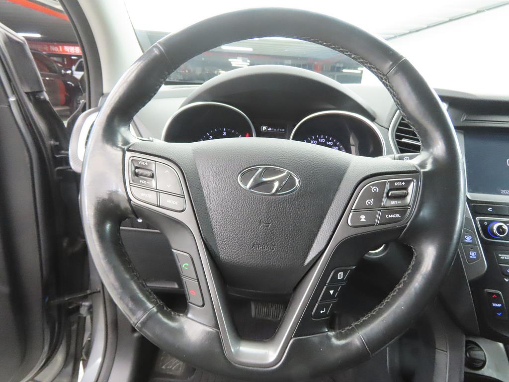 HYUNDAI Santa Fe - Vista 8