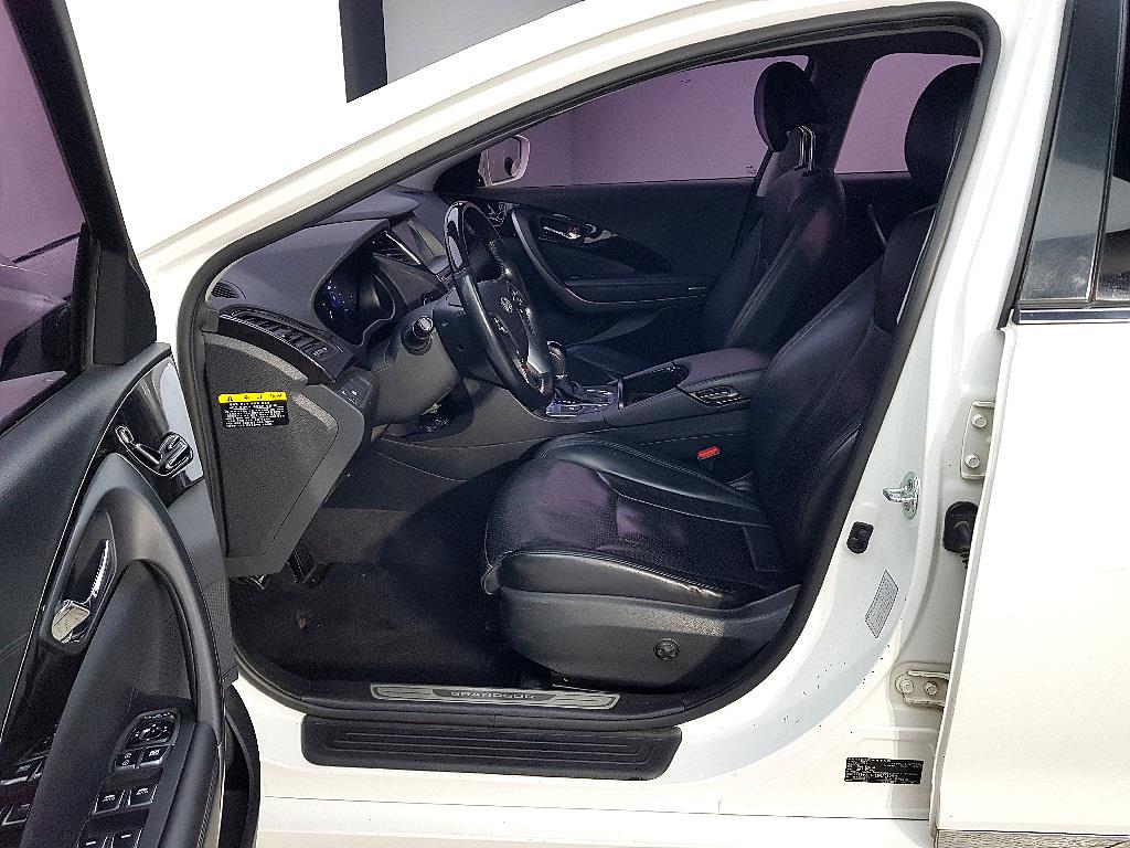 HYUNDAI Grandeur - Vista 7