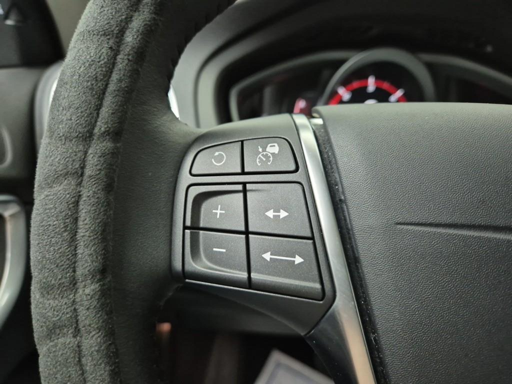 Volvo V40 2019 Blanco - Importación desde Corea - HF Imports Iquique - Foto 16