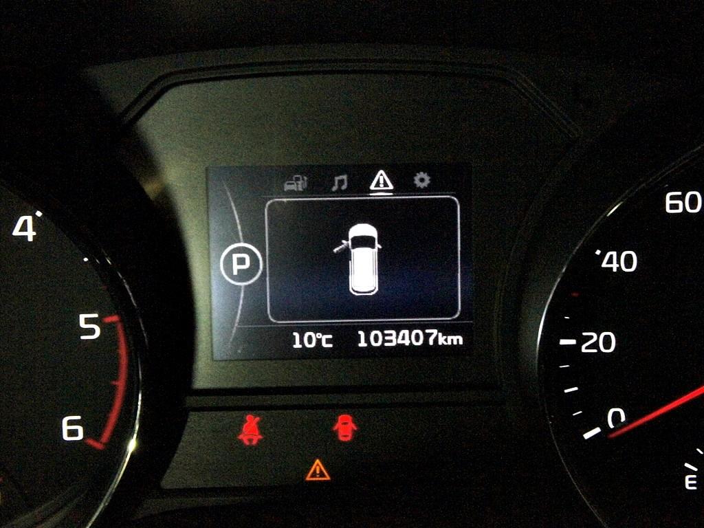 KIA Carnival 2016 Gris - Importación desde Corea - HF Imports Iquique - Foto 9