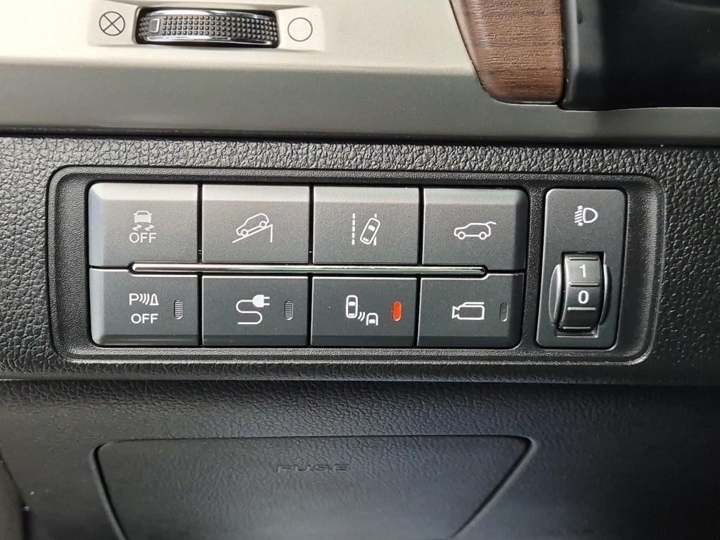 Ssangyong Rexton 2018 Negro - Importación desde Corea - HF Imports Iquique - Foto 18