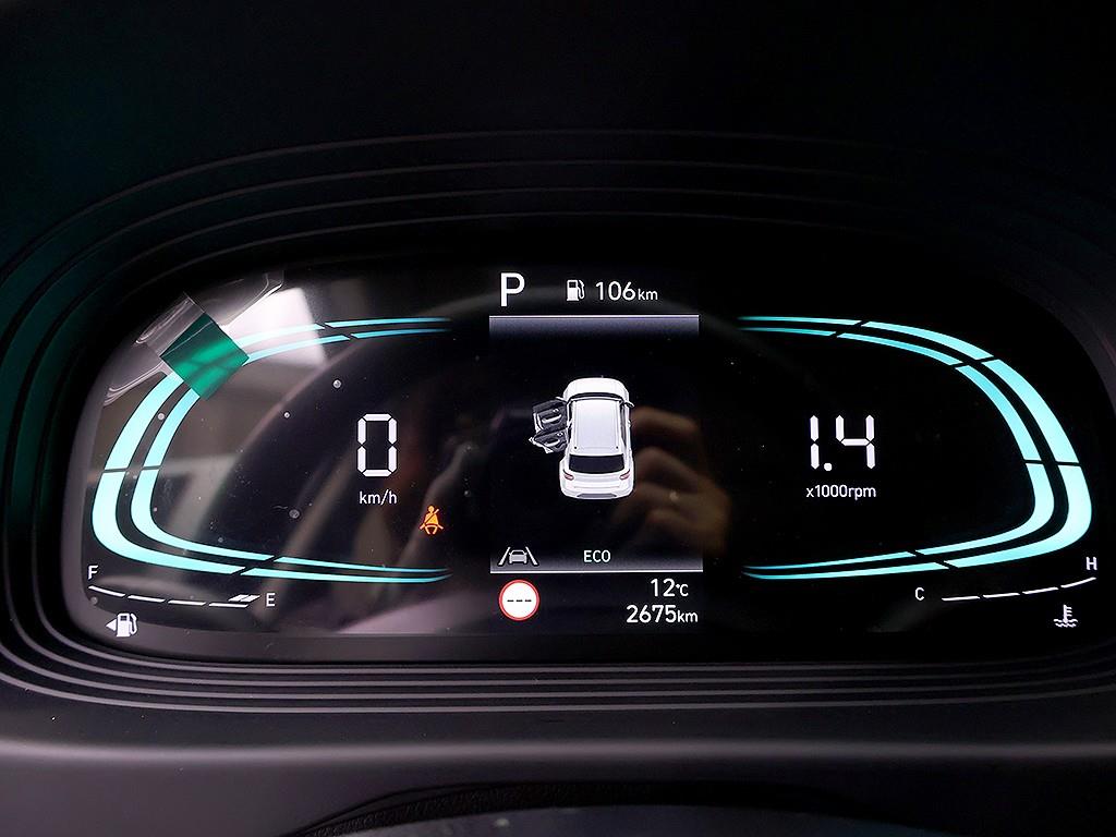 HYUNDAI Venue - Vista 11