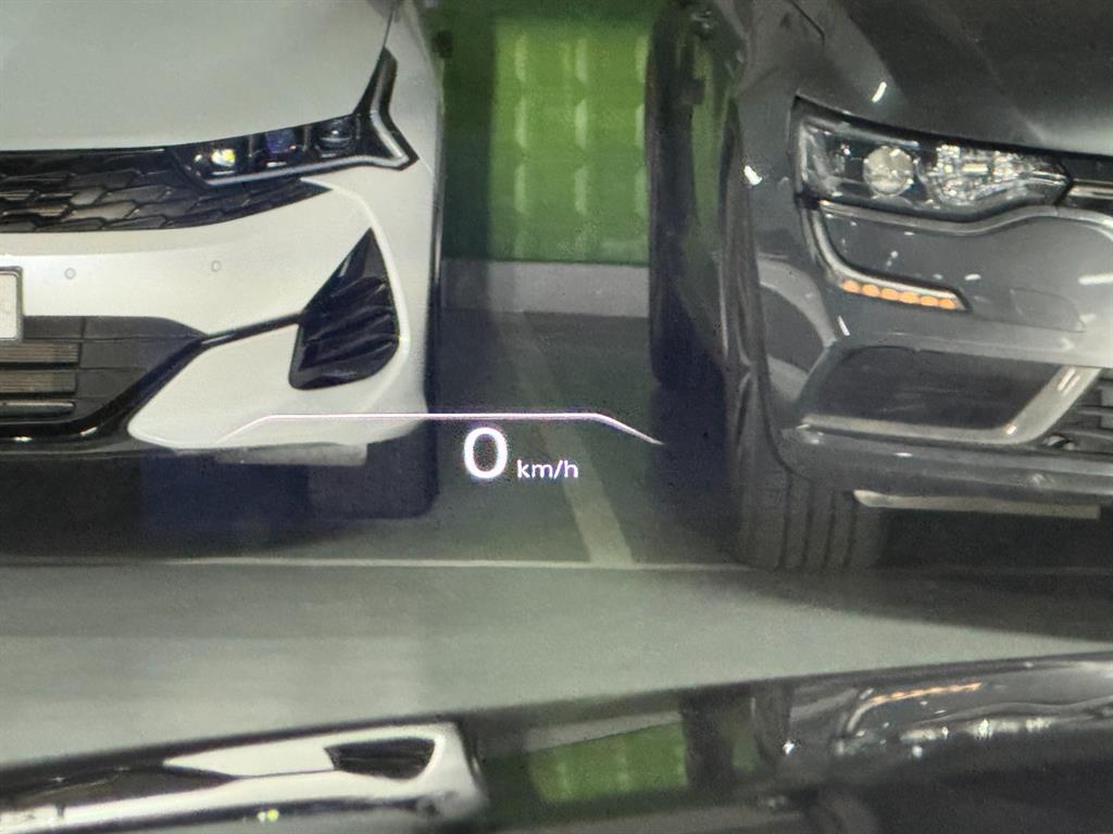 Genesis G80 - Vista 10