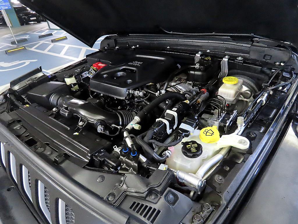 Jeep Wrangler 2020 Negro - Importación desde Corea - HF Imports Iquique - Foto 19