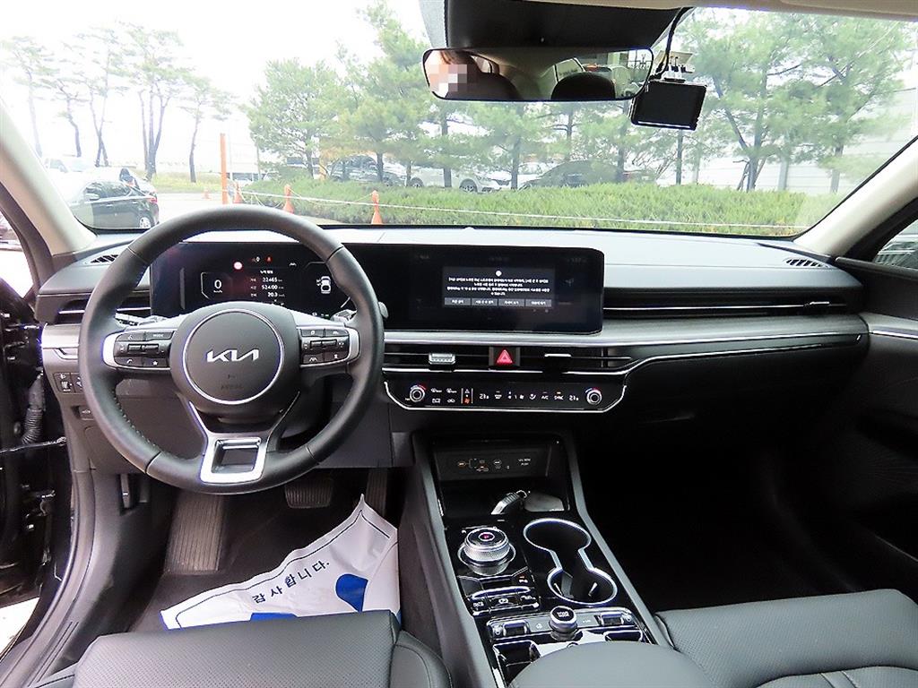 KIA K5 - Vista 7