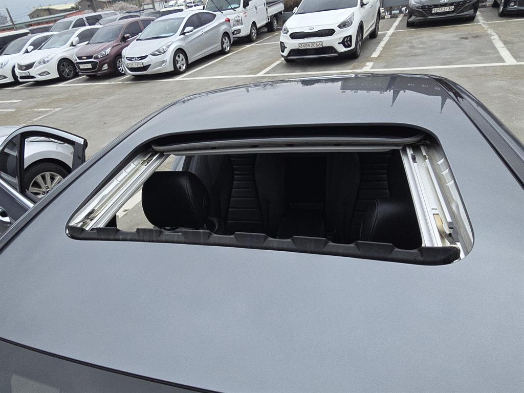 Mercedes Benz E class 2019 Gris - Importación desde Corea - HF Imports Iquique - Foto 15