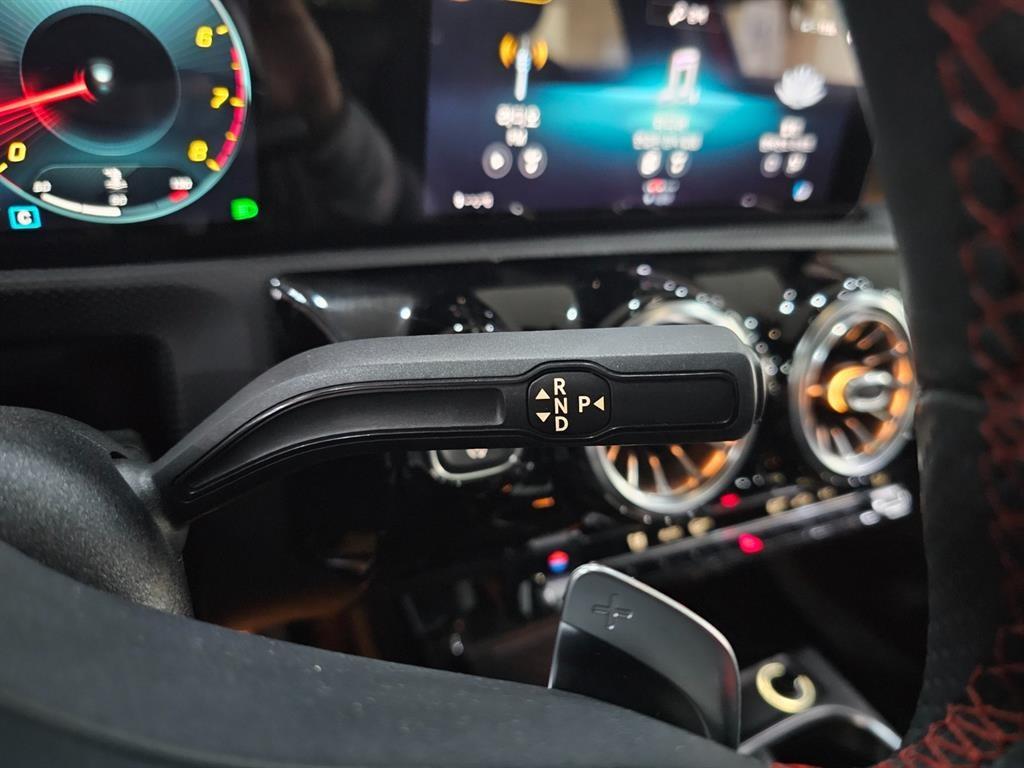 Mercedes Benz A Class - Vista 12