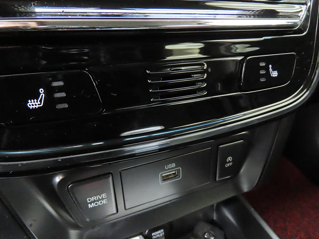 Ssangyong Tivoli - Vista 12