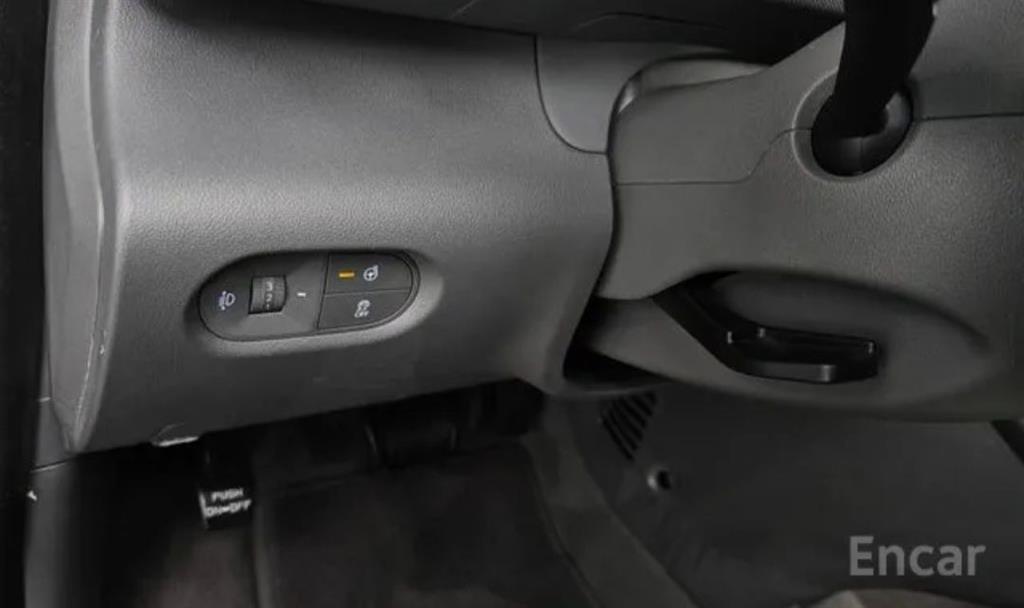 HYUNDAI Casper - Vista 8