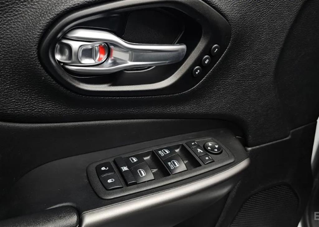 Jeep Cherokee 2021 Blanco - Importación desde Corea - HF Imports Iquique - Foto 18