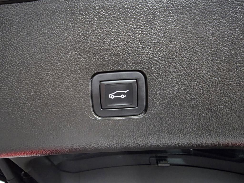 Chevrolet Travers 2021 Negro - Importación desde Corea - HF Imports Iquique - Foto 20
