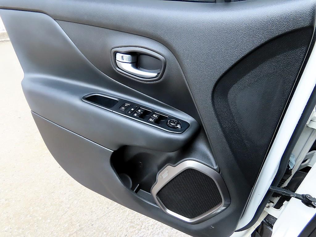 Jeep Renegade - Vista 11