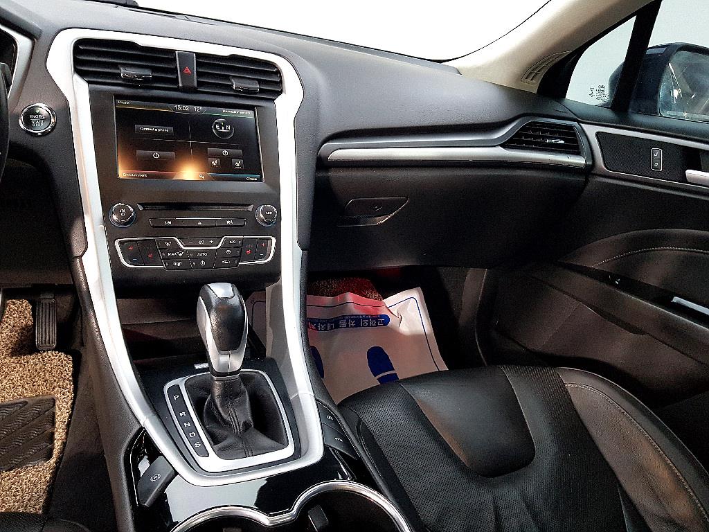 Ford Mondeo - Vista 10