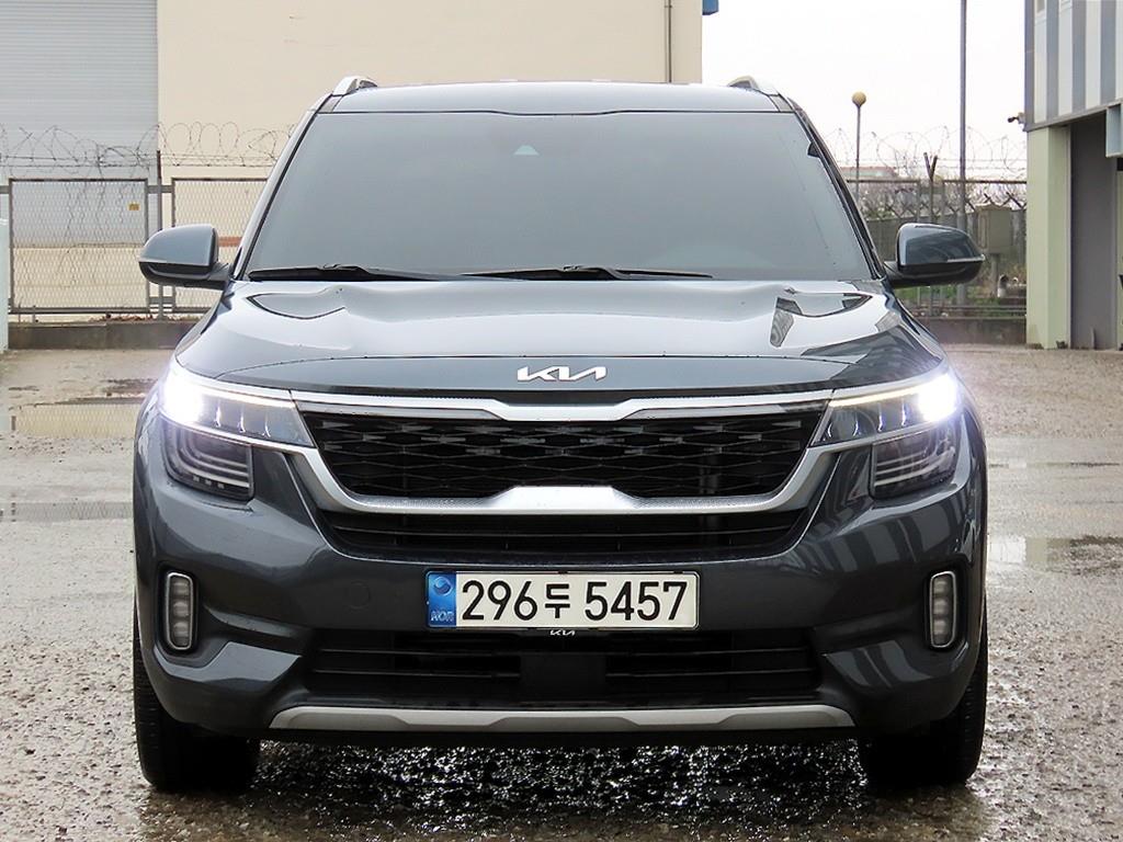 KIA Seltos 2023 Gris - Importación desde Corea - HF Imports Iquique - Foto 1