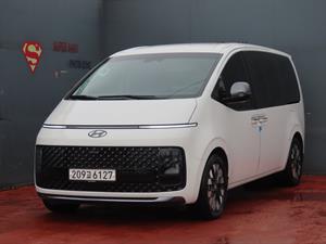 HYUNDAI Staria - Vista 2