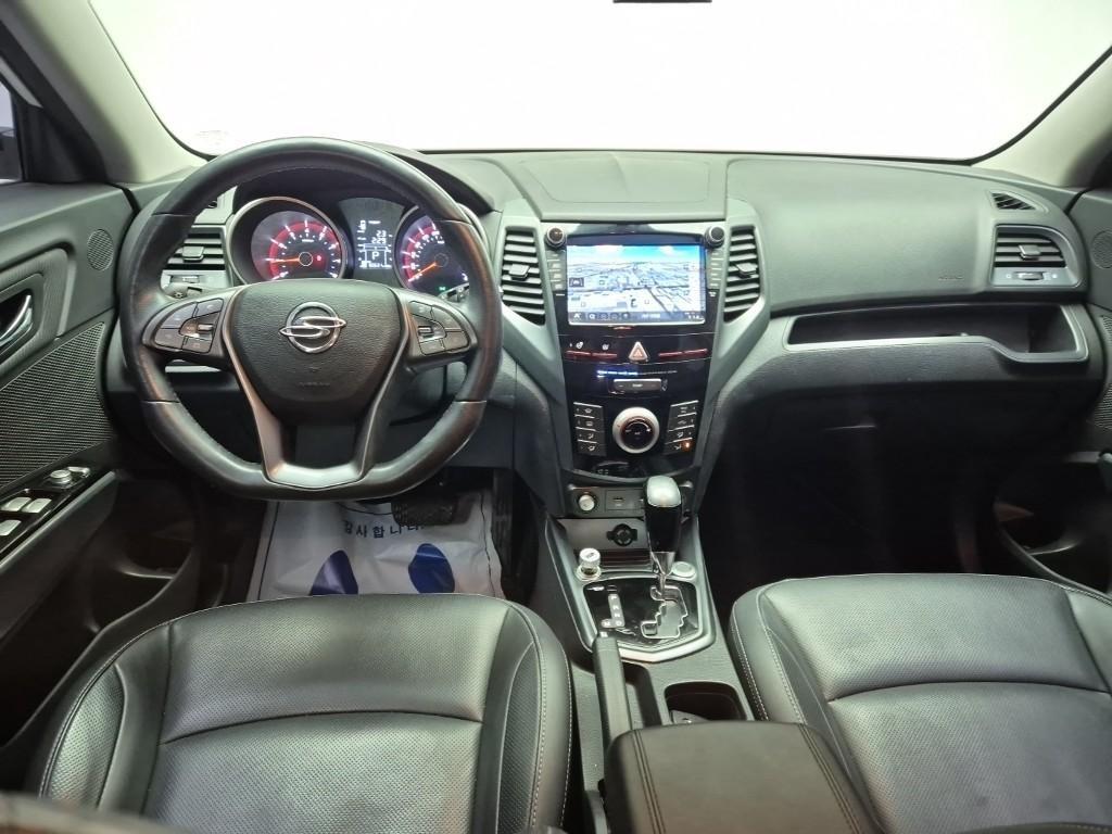 Ssangyong Tivoli - Vista 7