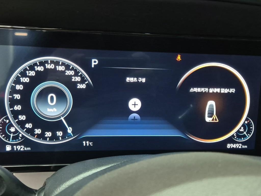 HYUNDAI Grandeur - Vista 6