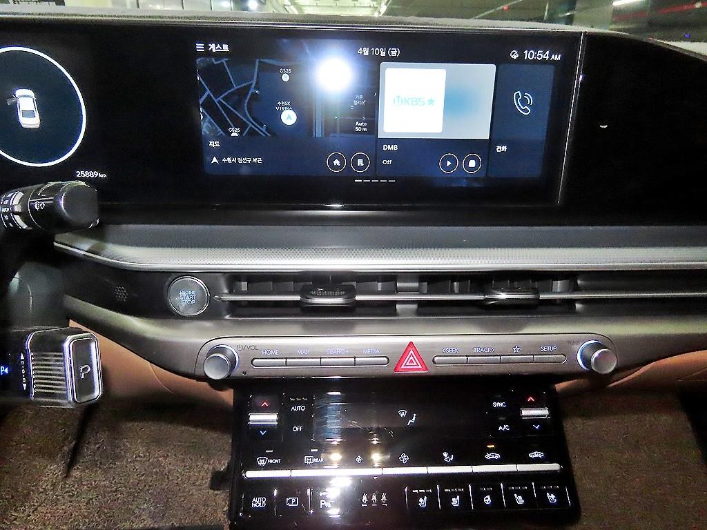 HYUNDAI Grandeur - Vista 11