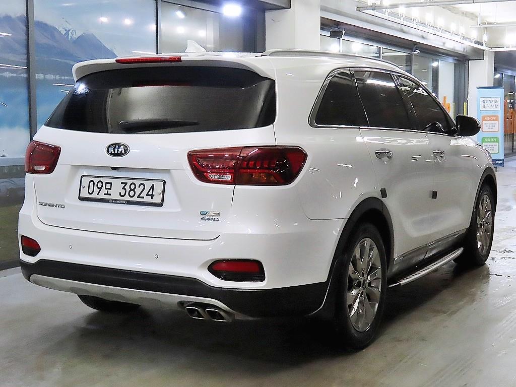 KIA Sorento - Vista 4