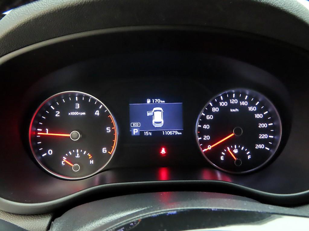 KIA Sportage - Vista 5