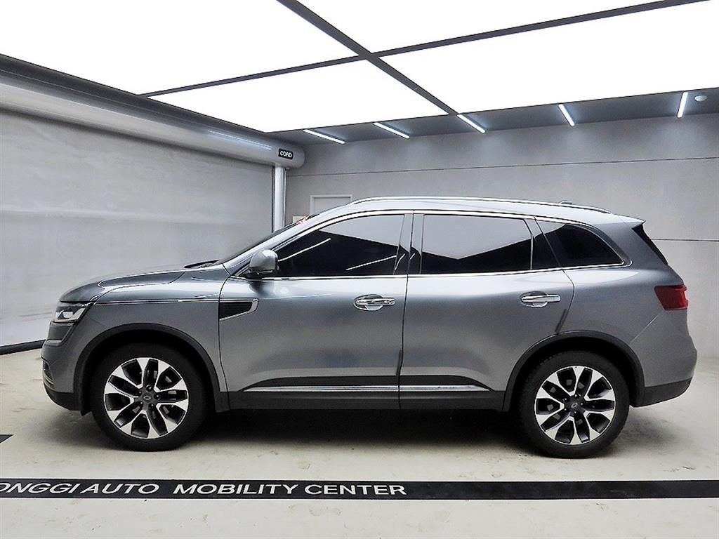 SAMSUNG QM6 - Vista 4