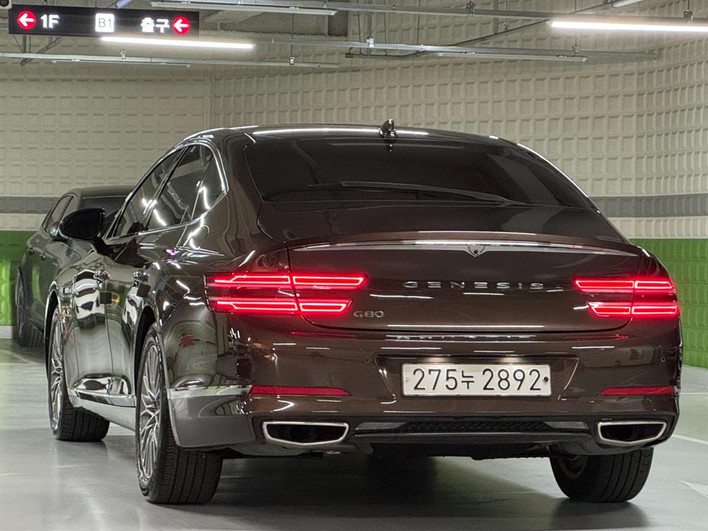 Genesis G80 - Vista 4