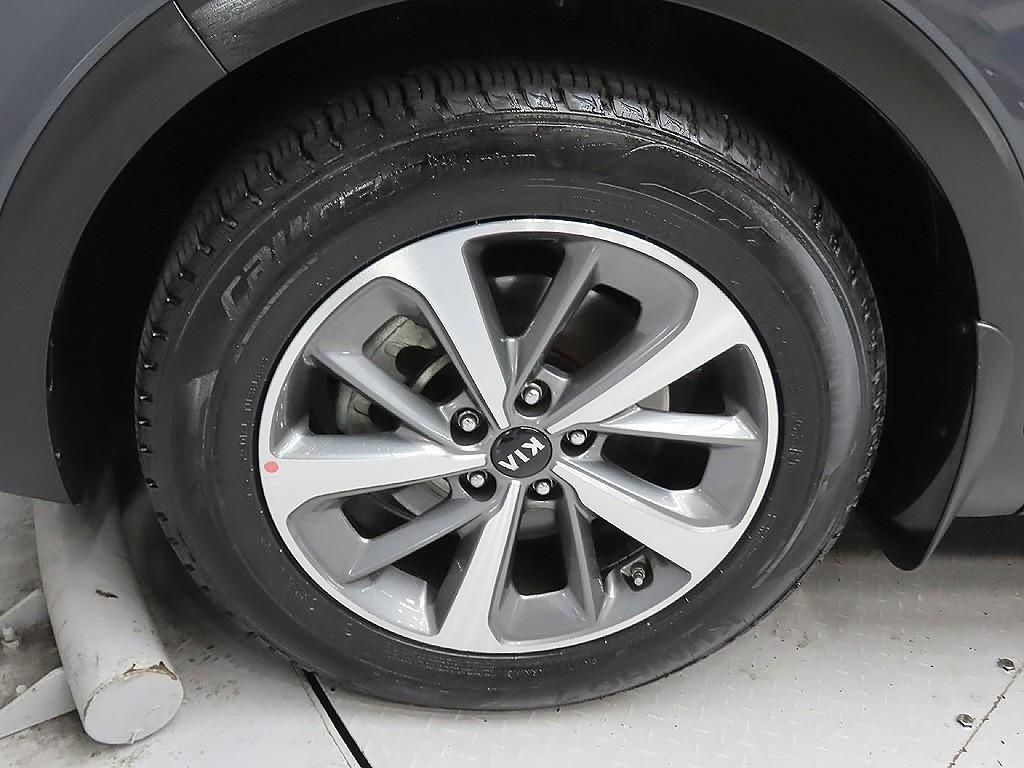 KIA Sorento - Vista 9